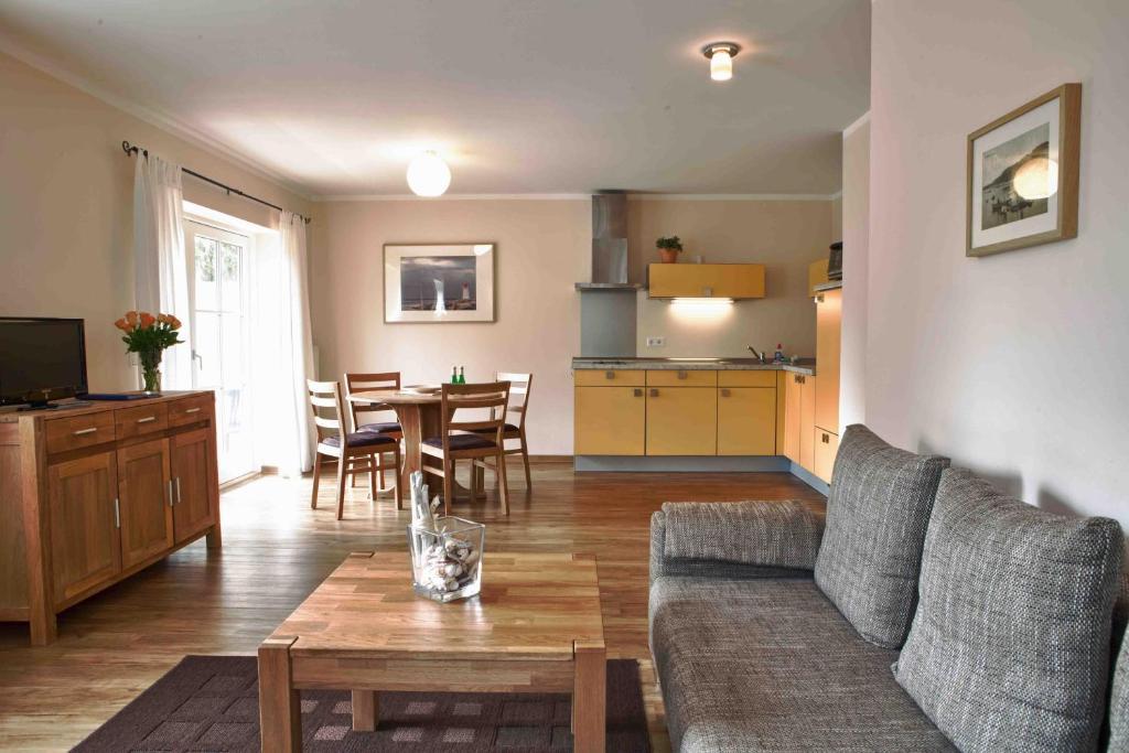 Haus Stoertebeker Appartements - Hotel Garni, Seebad Лубмін Номер фото